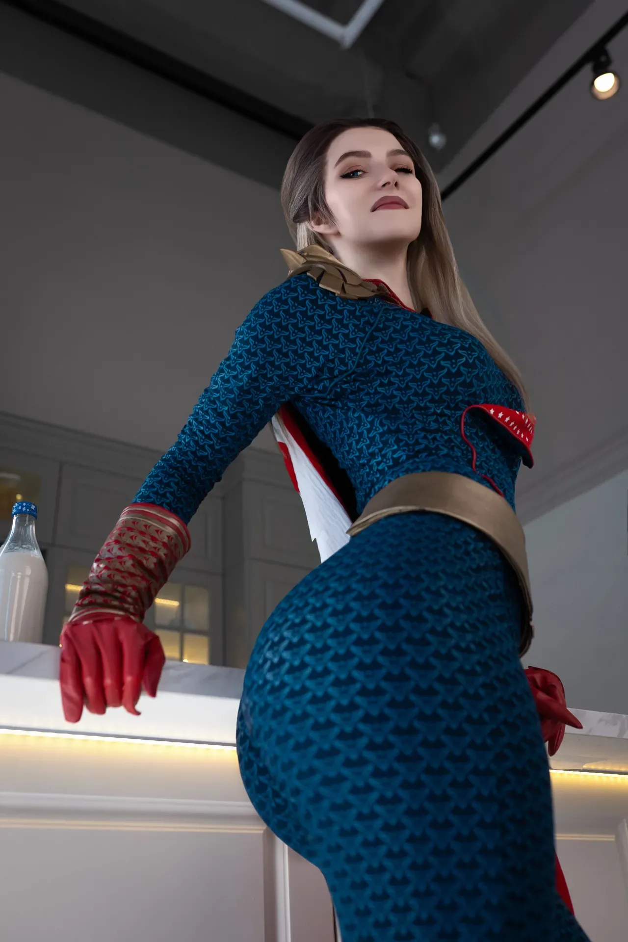 Mik Allen – Homelander - 8